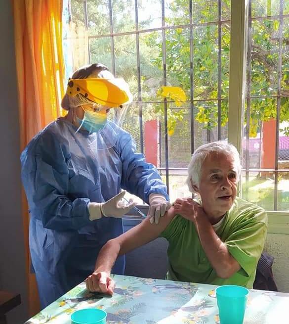 Personas adultas mayores en geriátricos de Merlo fueron vacunadas contra el coronavirus Personas adultas mayores en geriátricos de Merlo fueron vacunadas contra el coronavirus