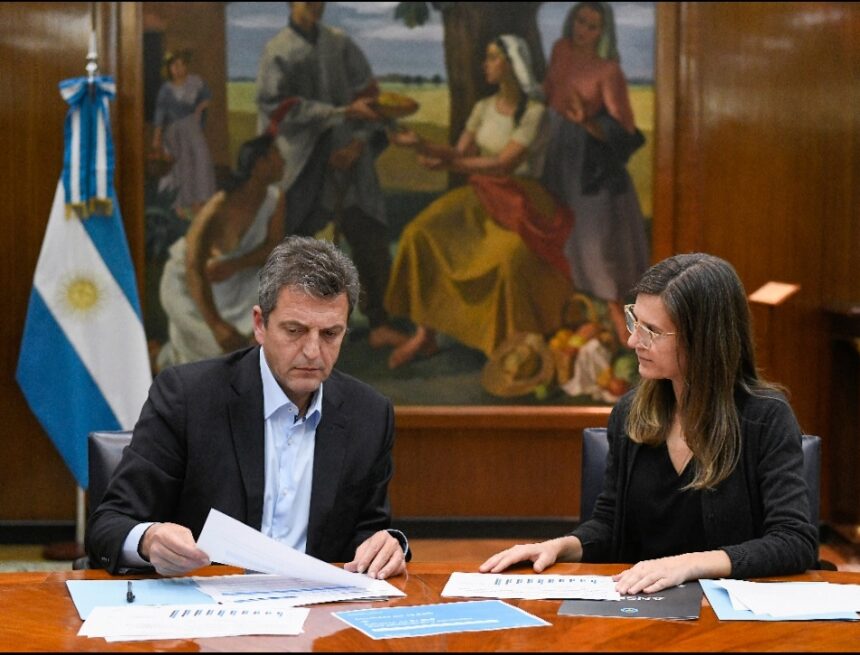 El aumento a las jubilaciones y pensiones es del 15,53% El aumento a las jubilaciones y pensiones es del 15,53%