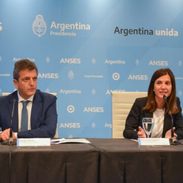 La ANSES anunció el aumento del 15,62% a los jubilados y jubiladas y agrego un bono de $10.000 por tres meses a partir de diciembre