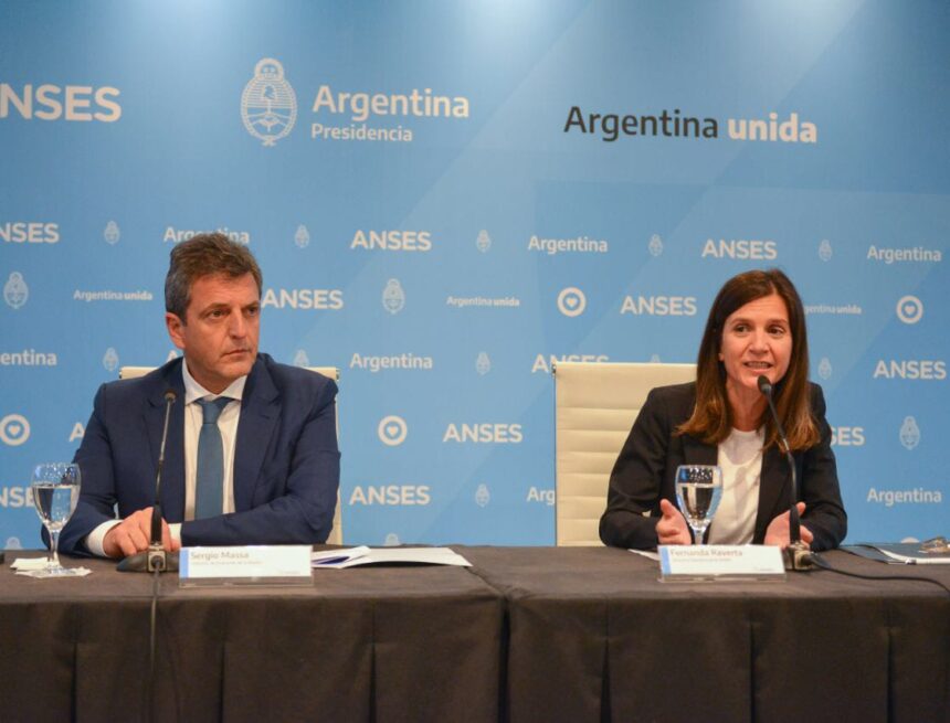 La ANSES anunció el aumento del 15,62% a los jubilados y jubiladas y agrego un bono de $10.000 por tres meses a partir de diciembre