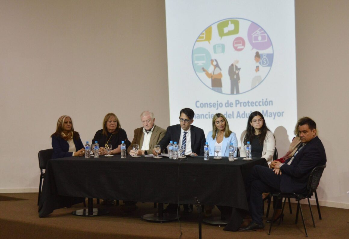 Quedó conformado el Consejo de Protección Financiera al Adulto Mayor
